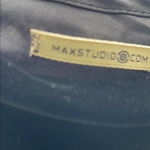 MAX STUDIO Gorgeous Little Black Dress - Picture 7 of 10